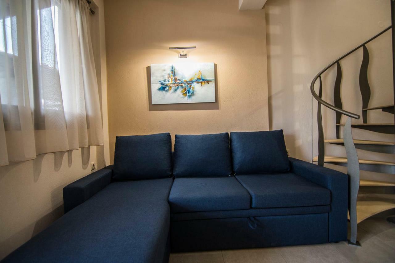 Elia Luxury Apartments スタブロス エクステリア 写真