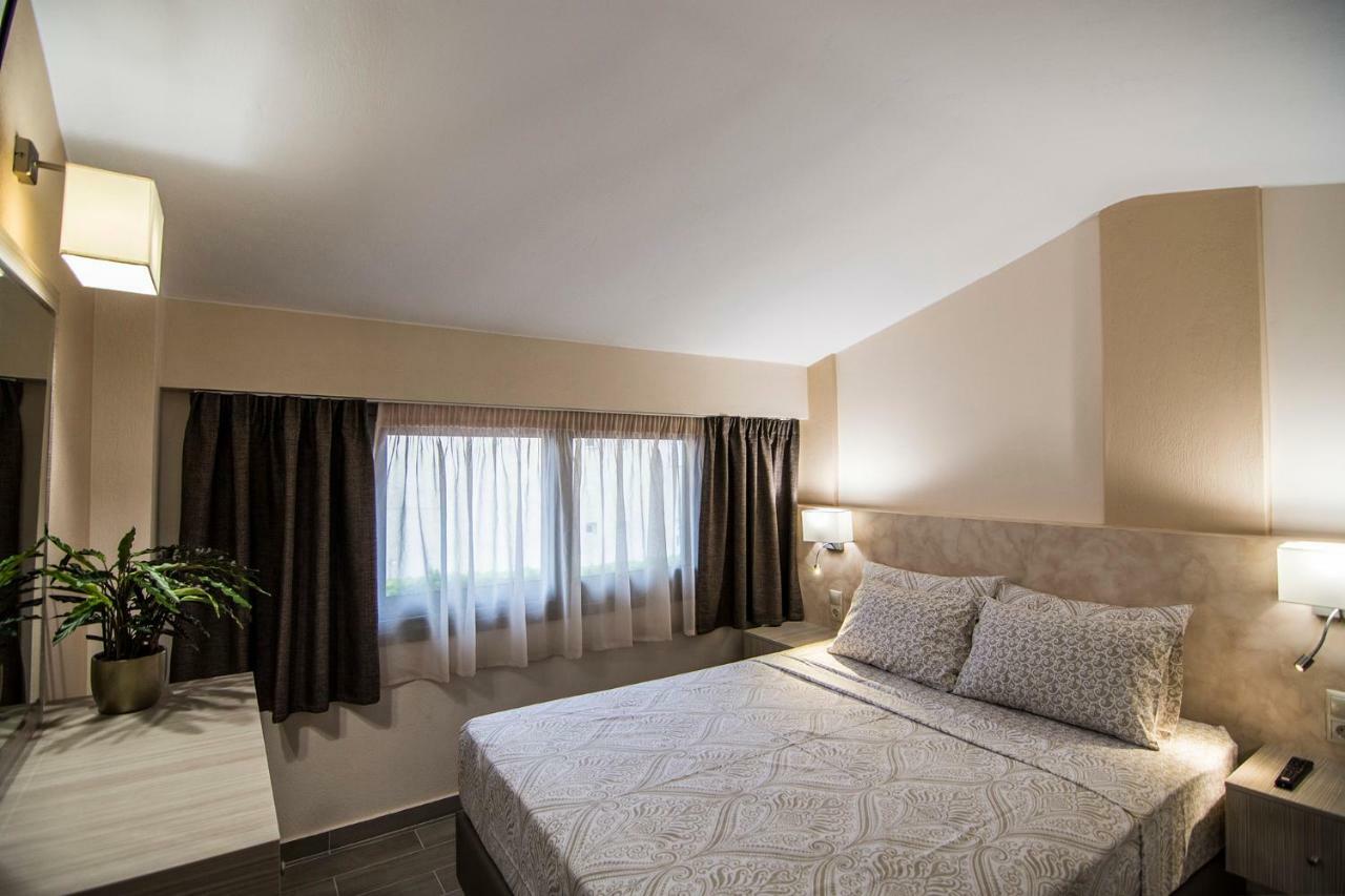 Elia Luxury Apartments スタブロス エクステリア 写真